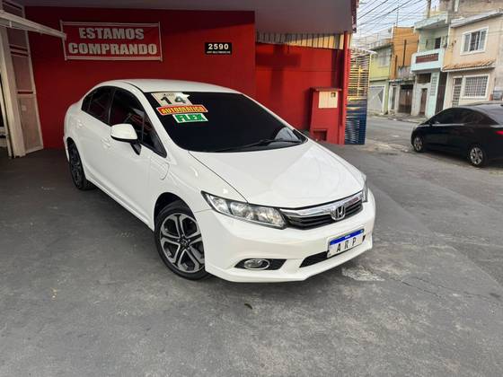 HONDA CIVIC 1.8 LXS 16V FLEX 4P AUTOMÁTICO